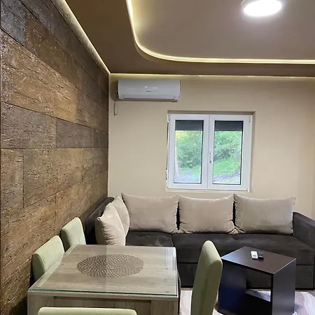 Apartment Sanja *